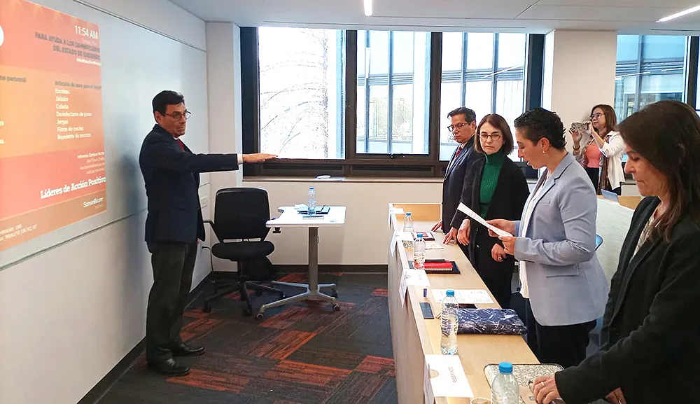 Gustavo Pérez Berlanga: Mención honorífica en examen de grado
