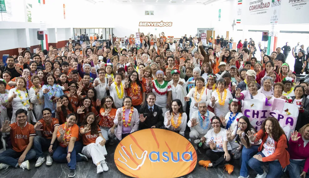 Celebramos ASUA por los Grandes con fiesta mexicana