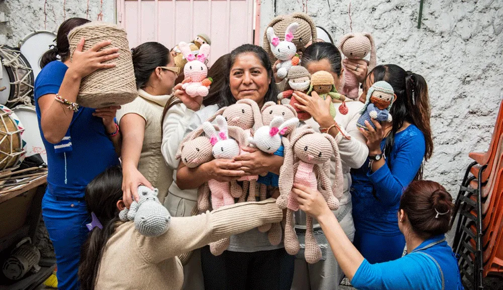 Conferencia “Mujeres empoderando mujeres” encabezada por La Cana