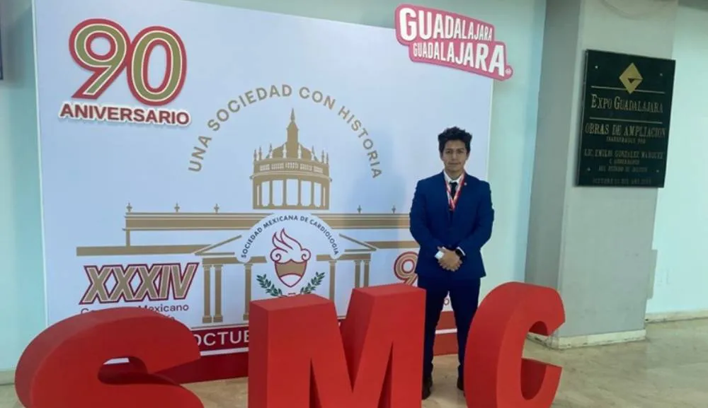 Alumno presenta trabajos de investigación en Congreso Mexicano de Cardiología