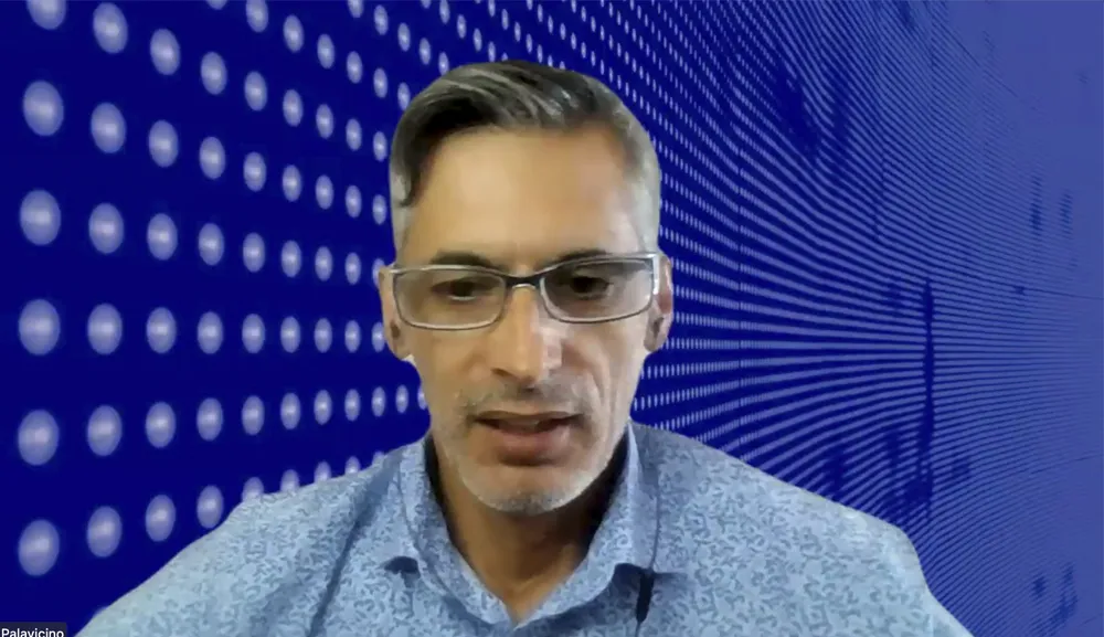 Diseño que genera valor: Héctor Palavicino impulsa a los alumnos a pensar más allá de la estética