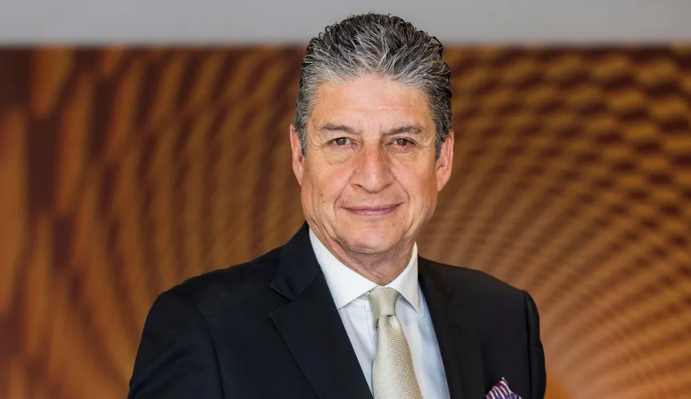 Carlos González Rodríguez comparte la importancia de desempeñar un periodismo ético