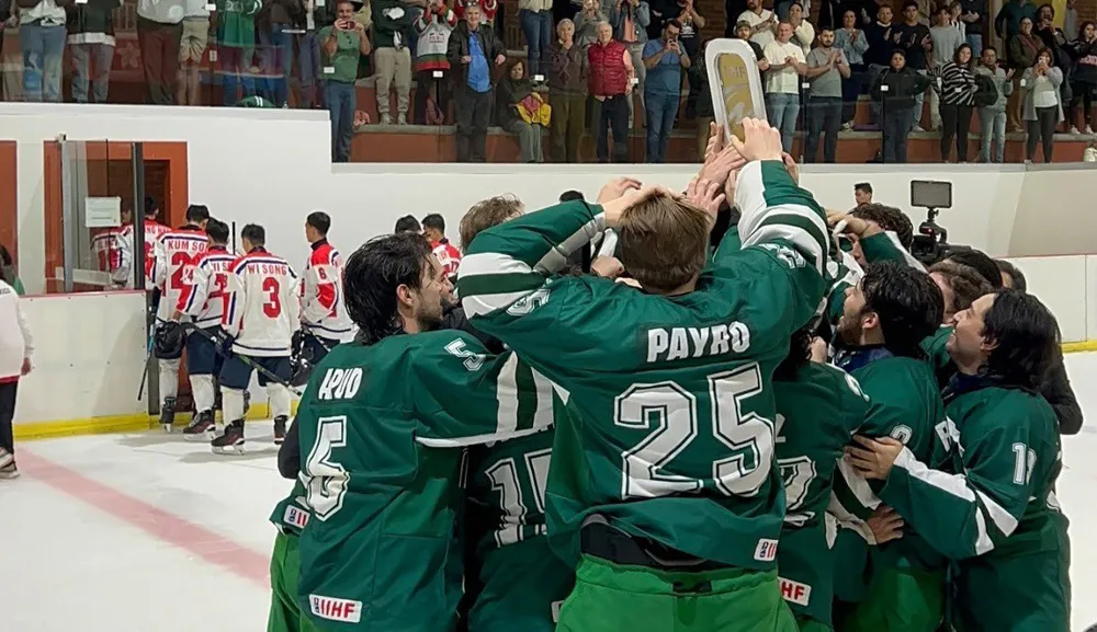 Leones Anáhuac, campeones mundiales de hockey sobre hielo