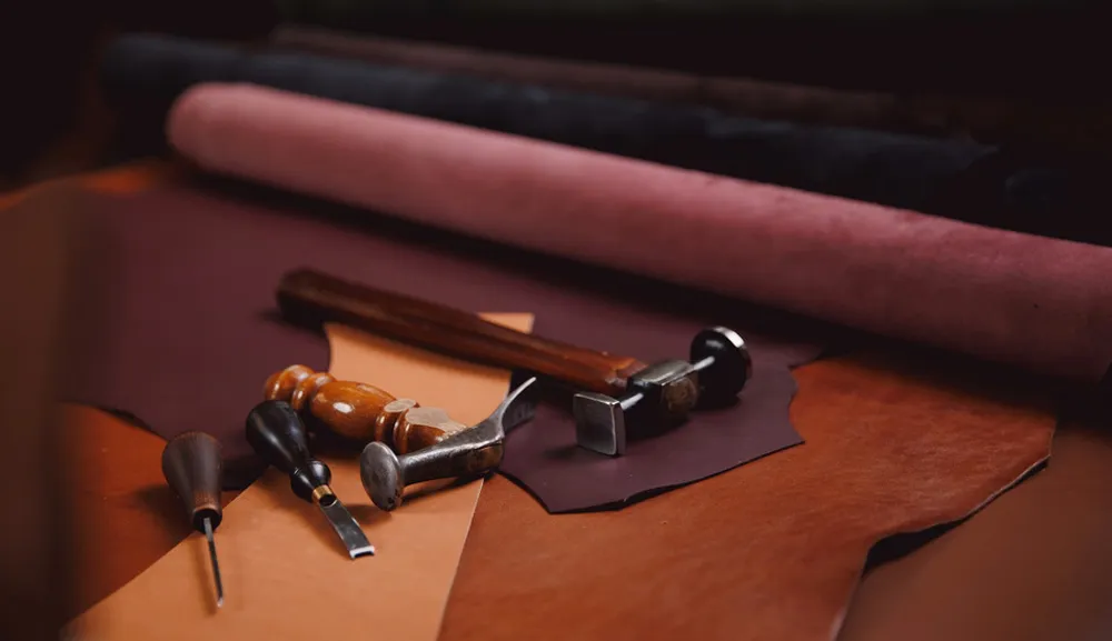 El lado oculto del lujo: el impacto ambiental y social detrás de las pieles