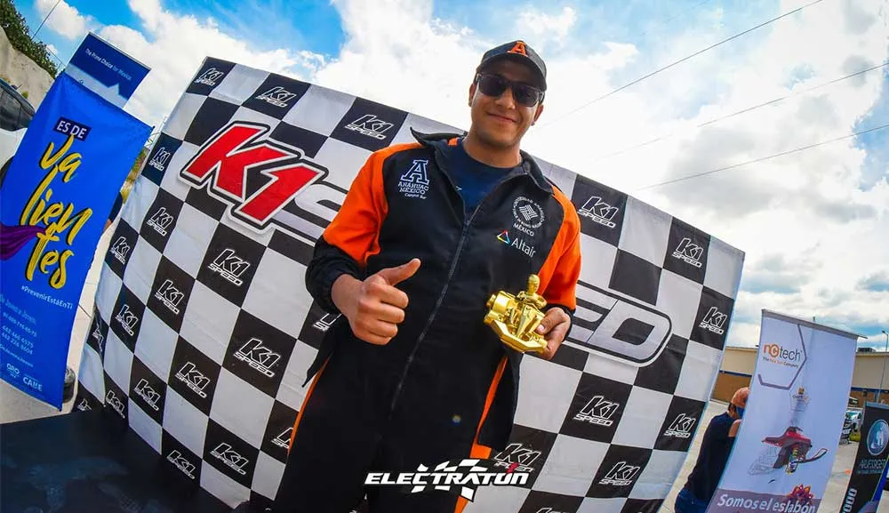 Piloto de Escudería Leones Anáhuac obtiene premio en campeonato Electratón 2019