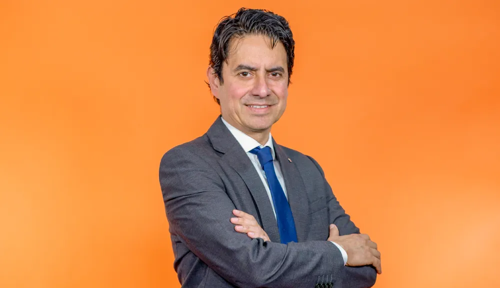 Jesús Arturo Flores ingresa al SNII como candidato por su investigación en gobernanza