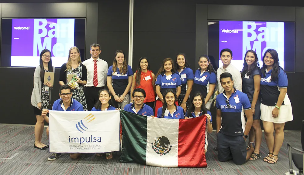 Integrantes de IMPULSA visitan las oficinas de Bank of America Merrill Lynch en Singapur