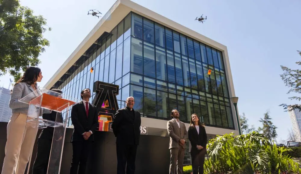 Opening Day Tour An&aacute;huac LABS: un hito para la ingenier&iacute;a con sentido humano