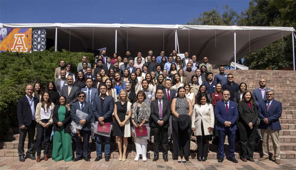 Damos la bienvenida a los nuevos alumnos de maestría y doctorado