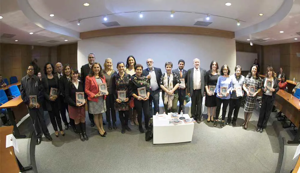 Presentamos el libro Avances de la investigación educativa en Simposio de Investigación Anáhuac