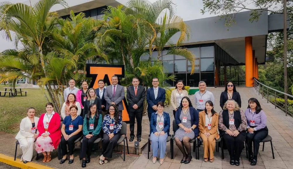 La Red de Bibliotecas Anáhuac celebra su reunión anual en la Universidad Anáhuac Veracruz