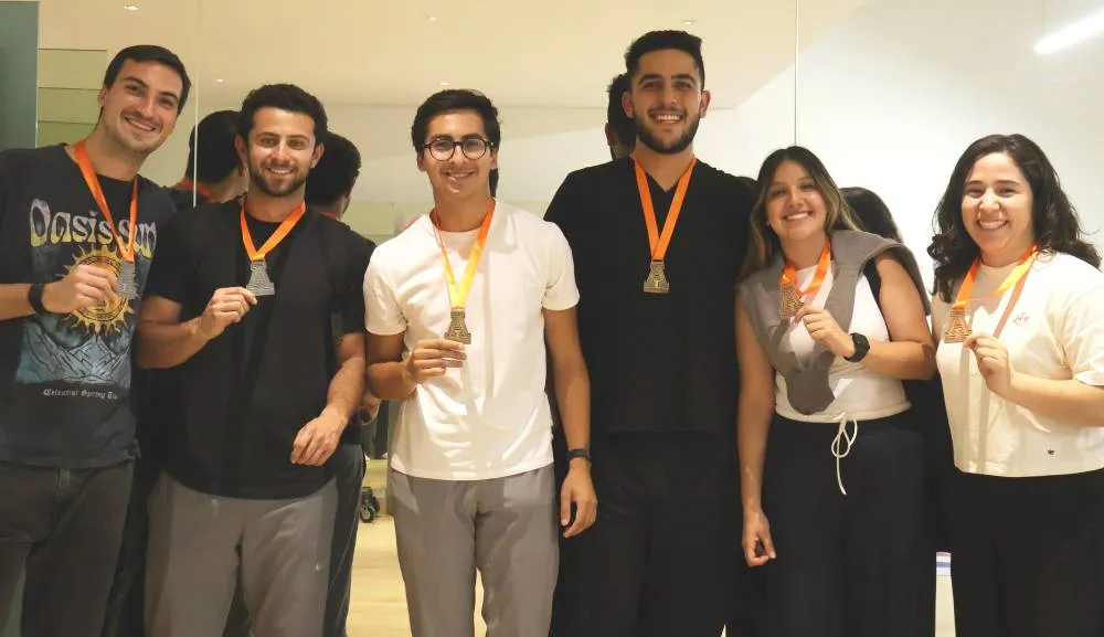 Alumnos Anáhuac, primeros mexicanos en ingresar al ranking mundial de Floor Curling