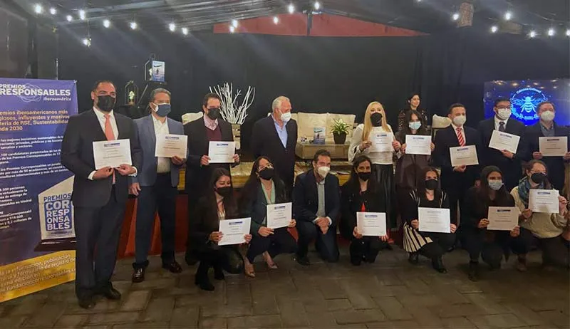 Facultad de Responsabilidad Social recibe premio de la Fundación Corresponsables
