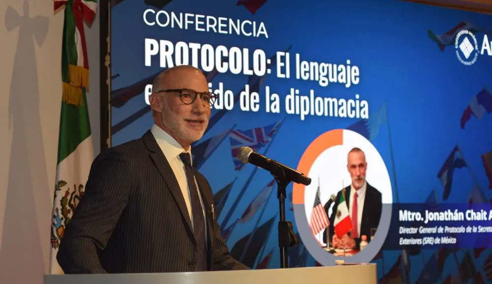 La SRE acerca a la Anáhuac el lenguaje diplomático de las relaciones internacionales