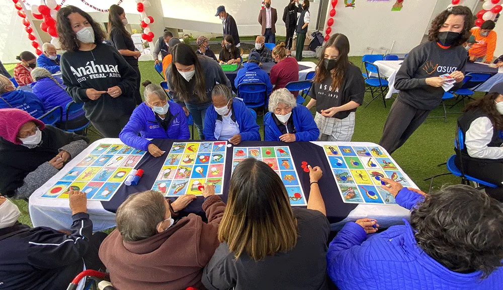 Se llevó a cabo el evento ASUA x los Grandes