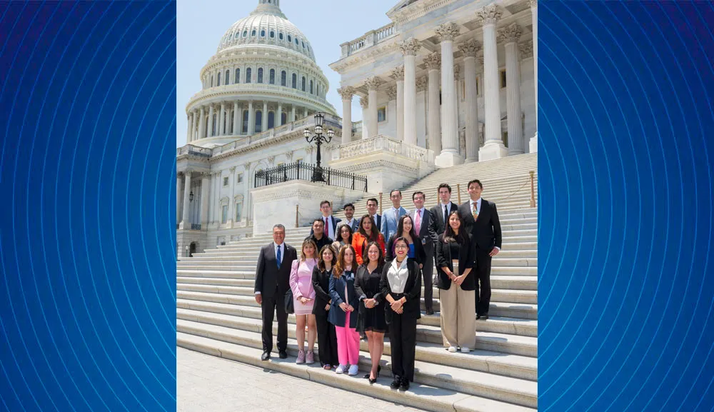 Alumnos de Sinergia participan en Seminario Internacional en Washington y Nueva York