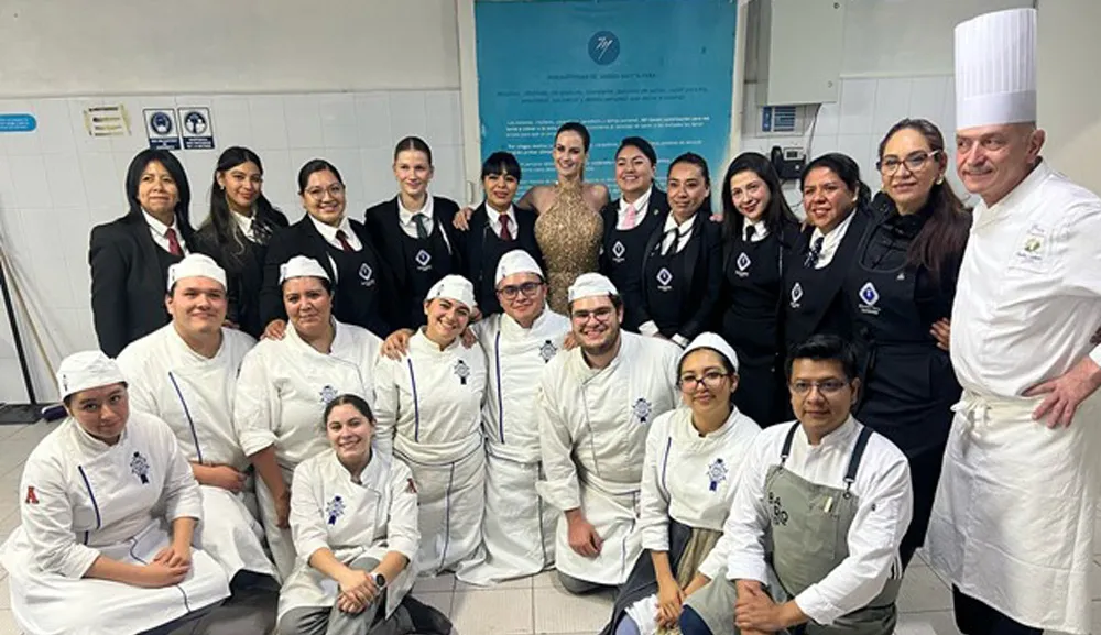Alumnos de Turismo y Gastronomía, presentes en la Cena de Gala del Fórum de las Américas y La Liste1000