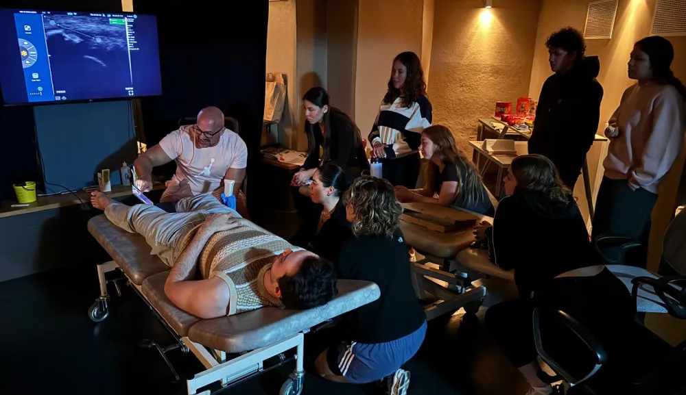 Alumnos de Terapia Física y Rehabilitación realizan estancia académica en Noruega