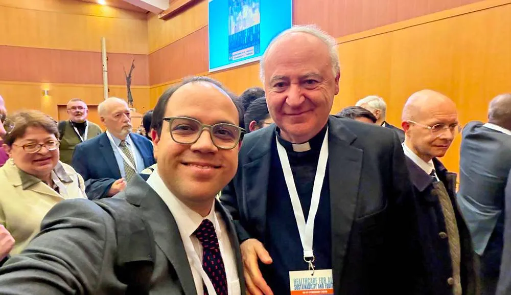 La Facultad de Bioética participa en workshop internacional sobre salud y equidad