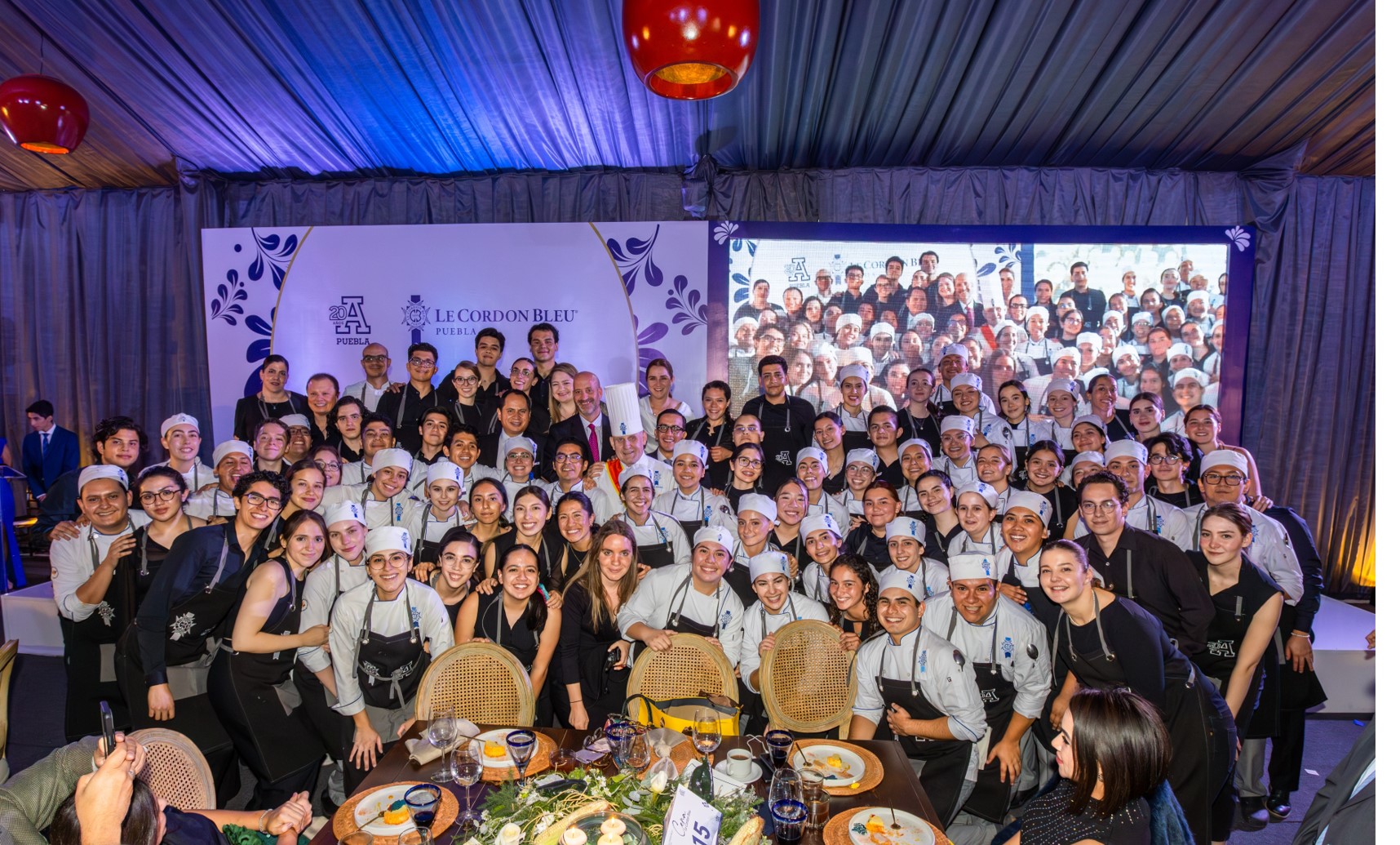 Estudiantes de la Universidad Anáhuac destacan en la presentación de la VIII Cena anual Le Cordon Bleu Puebla