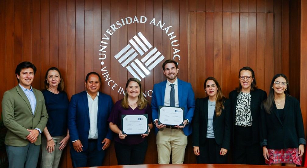 Anáhuac Puebla y Francisco de Vitoria estrechan lazos a favor de estancia internacional