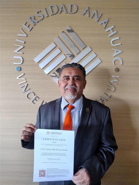 Un paso adelante: Coordinador de la Anáhuac Puebla logra certificación CPC