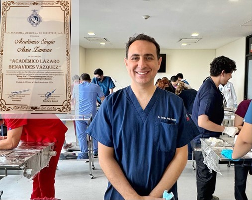 Doctor de la Anáhuac, primer cirujano pediatra mexicano adjunto en Reino Unido