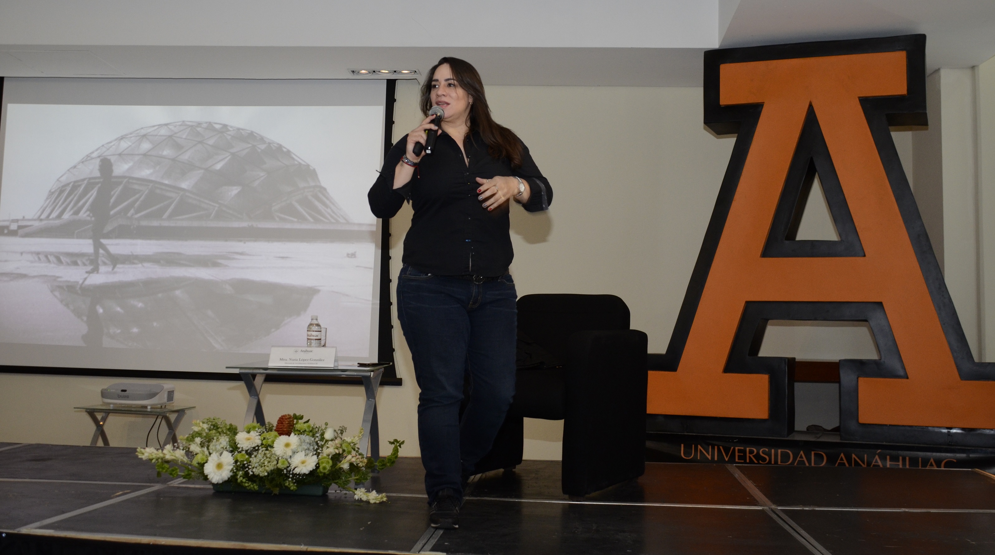 Coordinadora de OCESA imparte Cátedra Prima en la Universidad Anáhuac