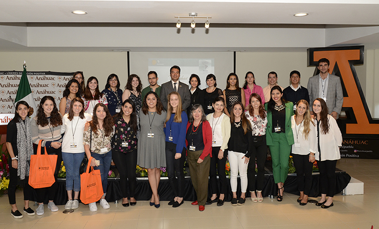 La Universidad Anáhuac reúne a especialistas en psicología durante el Foro Internacional de Terapias Basadas en la Evidencia