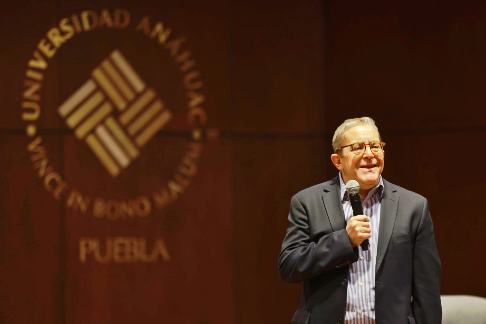 Reinventar el modelo educativo para elevar la educación superior; Dr. Arturo Cherbowski Lask en la Anáhuac Puebla