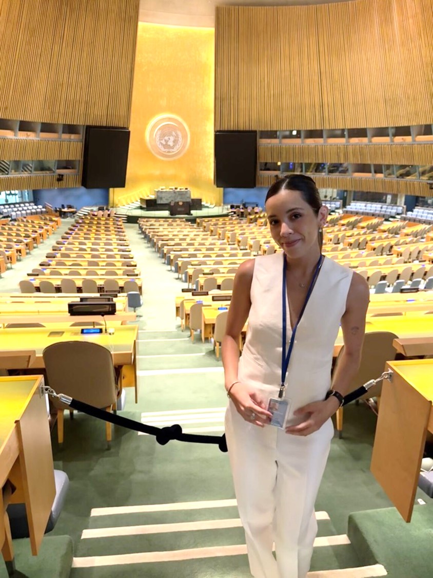 Egresada Anáhuac impulsa soluciones sostenibles en la ONU