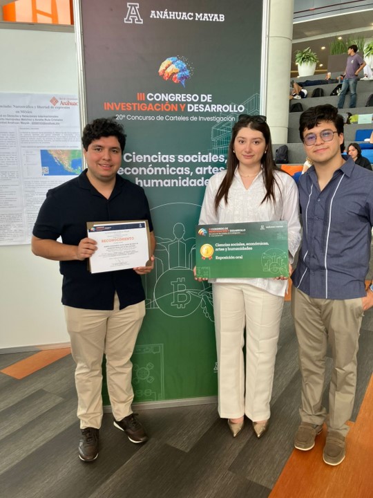 Estudiantes de la Anáhuac Puebla obtienen el 1.º lugar en el Congreso de Investigación y Desarrollo