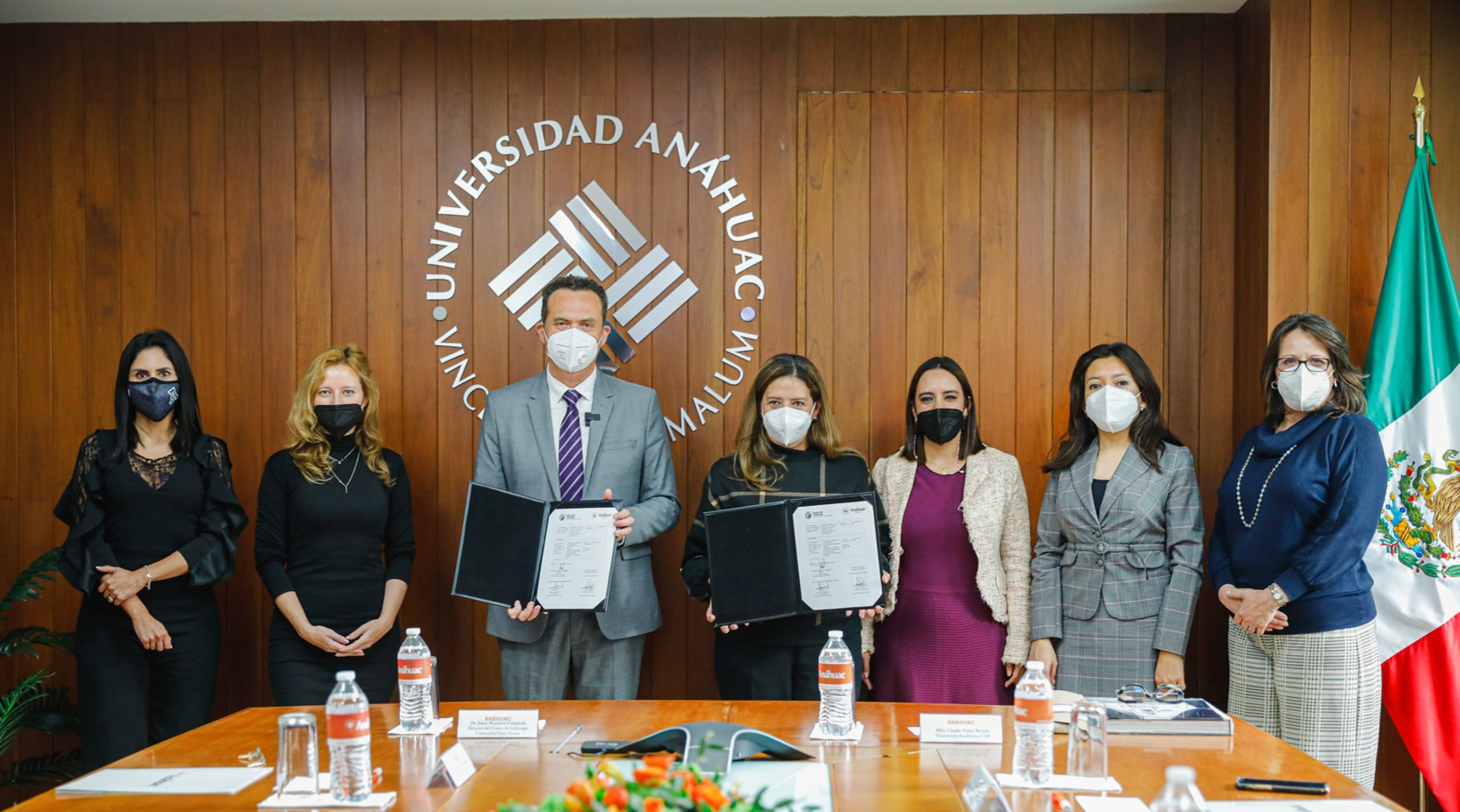 La Universidad Finis Terrae de Chile y la Universidad Anáhuac Puebla firman convenio de colaboración