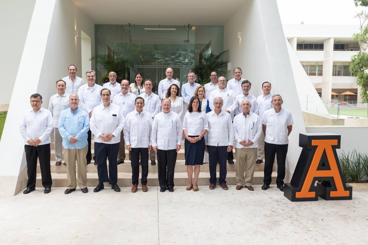Asamblea General de la Red Internacional de Universidades 2022 reúne a 34 líderes de las universidades más importantes del mundo a favor de la educación