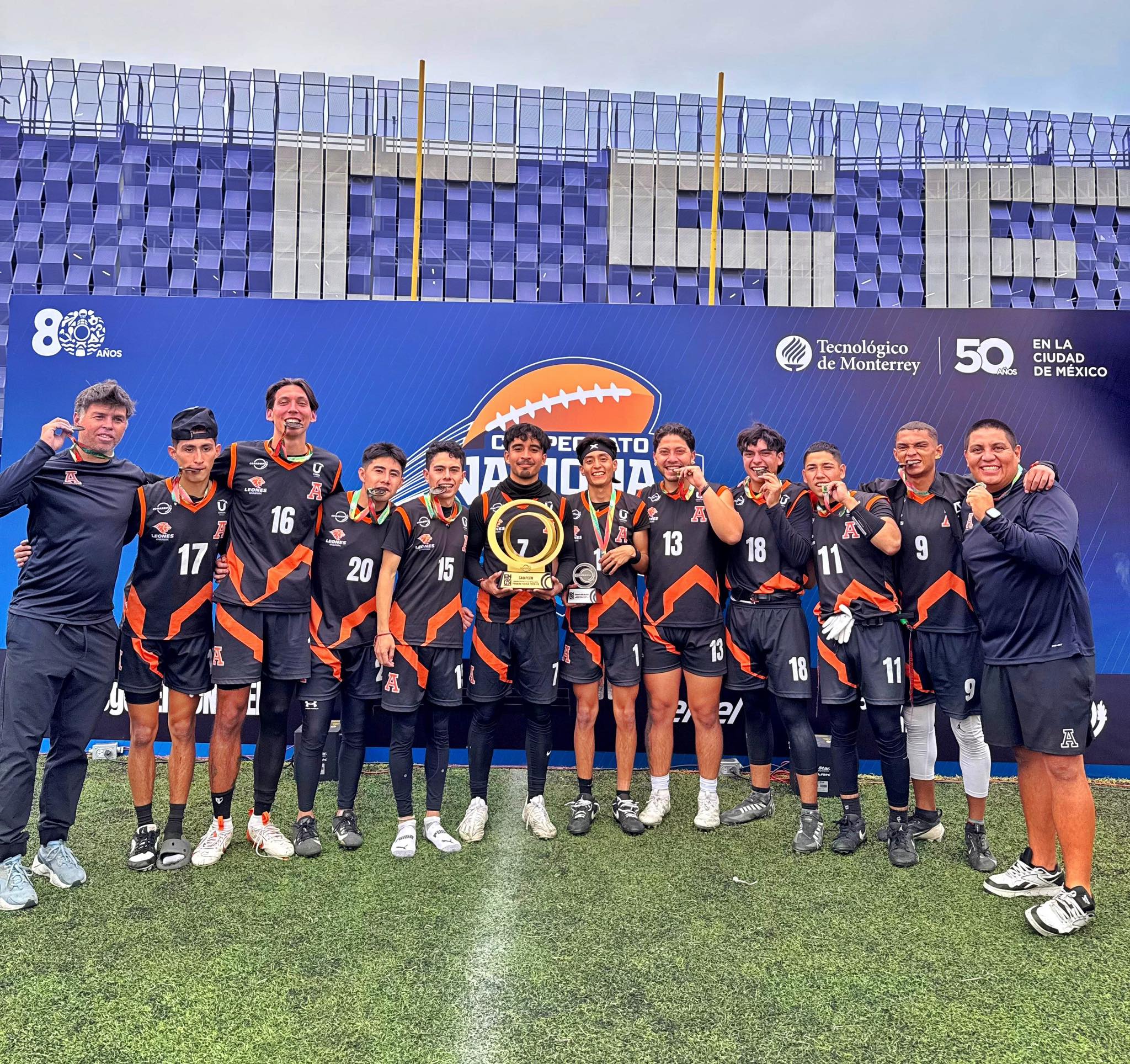 Leones Anáhuac Puebla se coronan campeones nacionales de flag football CONADEIP