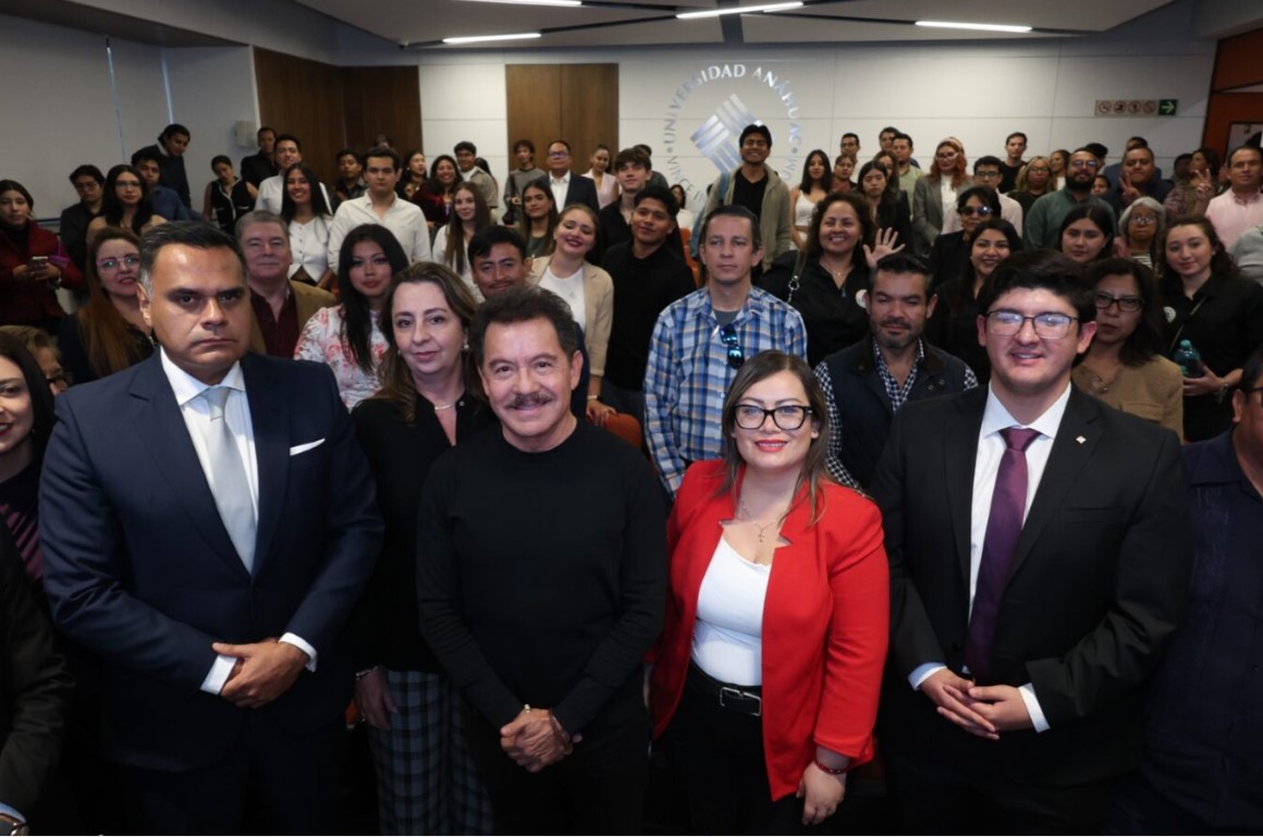Participación juvenil, eje del diálogo con senador Ignacio Mier