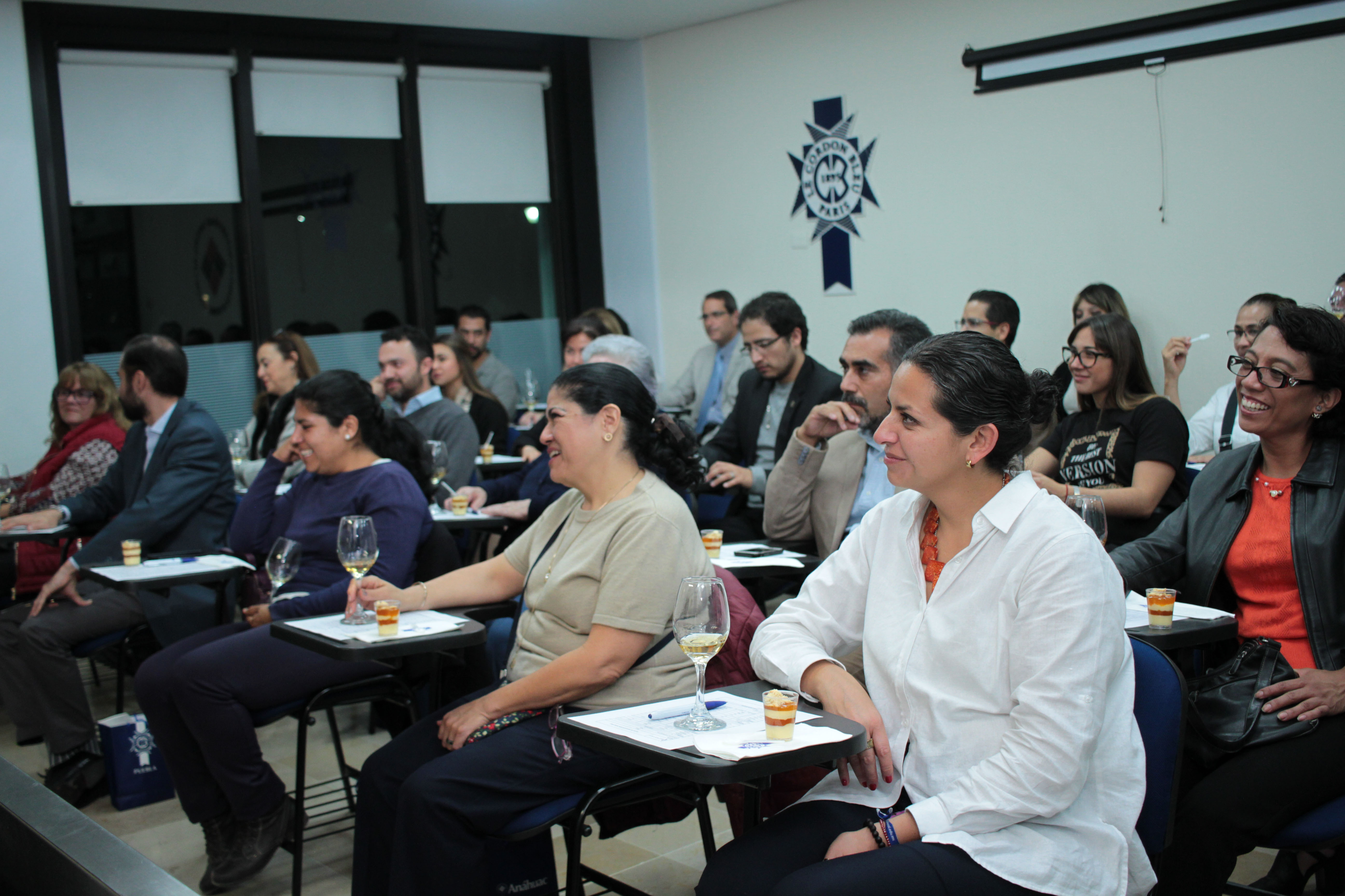 Cata de Vino y Chocolate para Orientadores Vocacionales