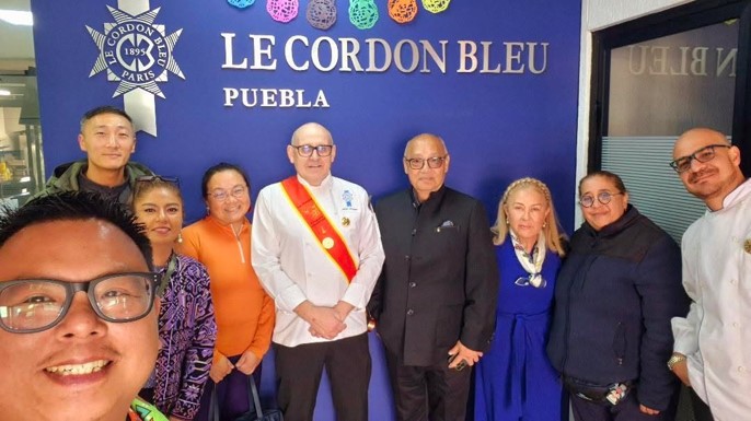 Le Cordon Bleu de la Anáhuac Puebla recibe a contingente de China en el marco del International Youth Chef Jamboree 2025
