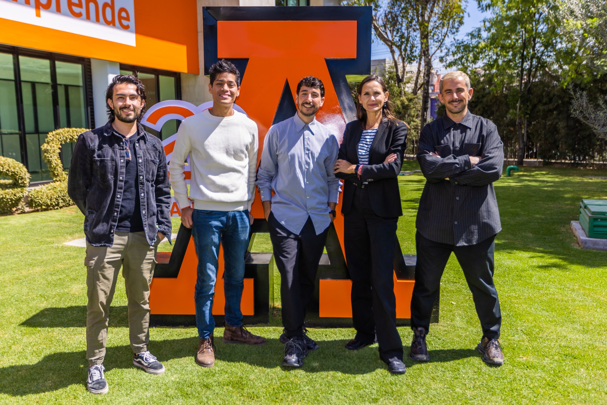 Icónica representación de MUT Design Studio en la Anáhuac Puebla