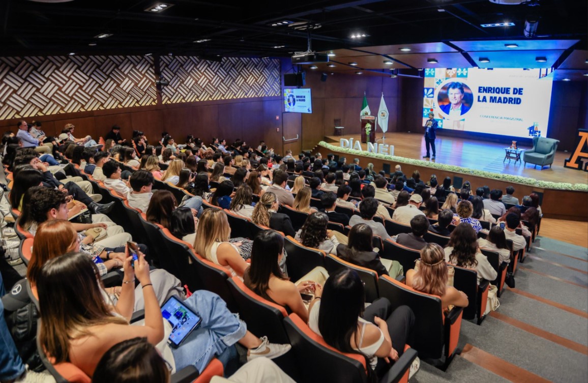 Líderes nacionales inspiran a estudiantes de la Red Anáhuac para transformar el futuro empresarial