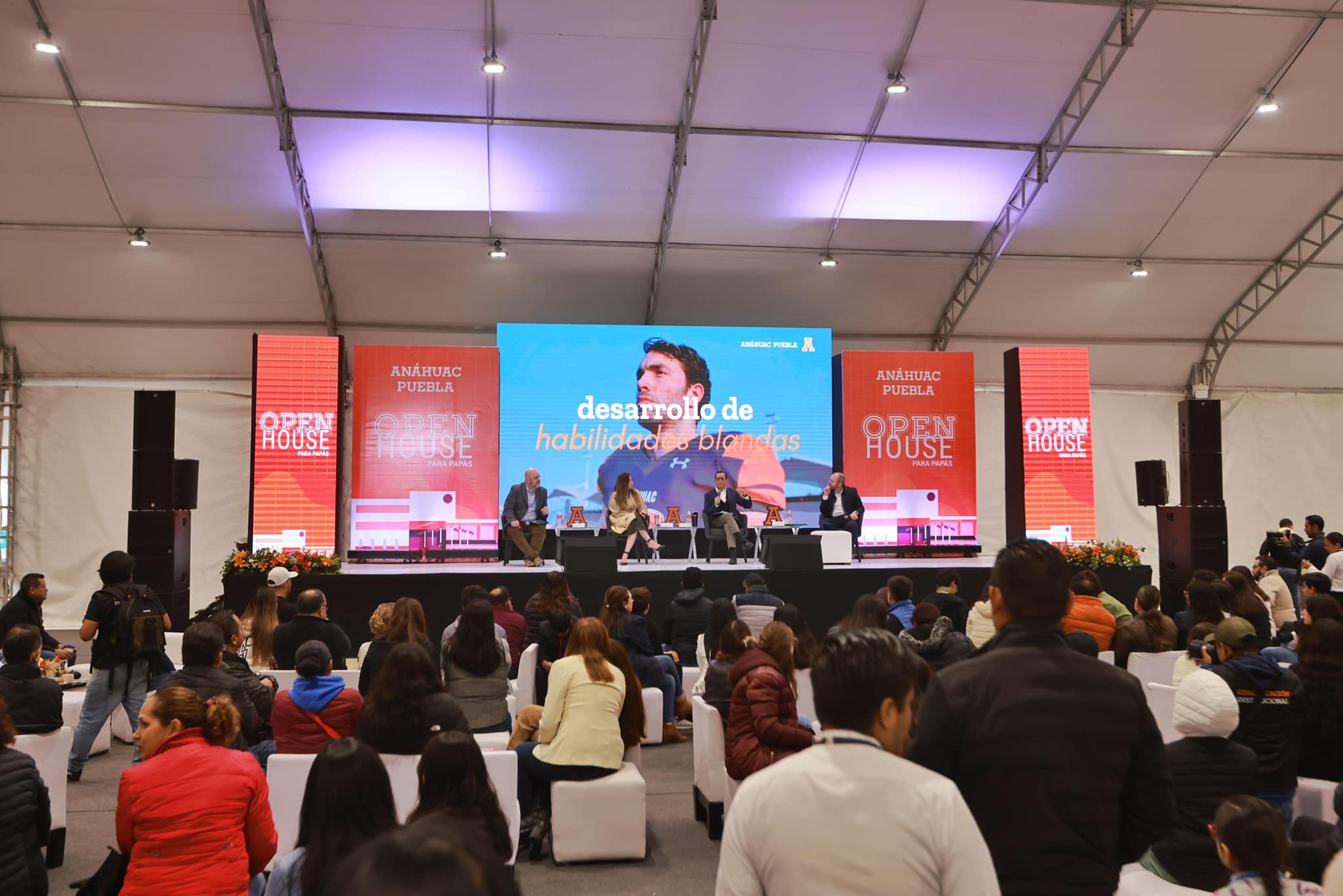 Anáhuac Puebla promueve el rol fundamental del acompañamiento de los padres de familia en la educación en el Open House