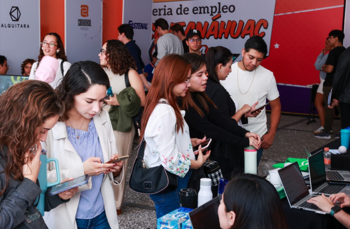 Feria de Empleo “ReclutAnáhuac Puebla 2024” impulsa el futuro profesional de estudiantes al siguiente nivel