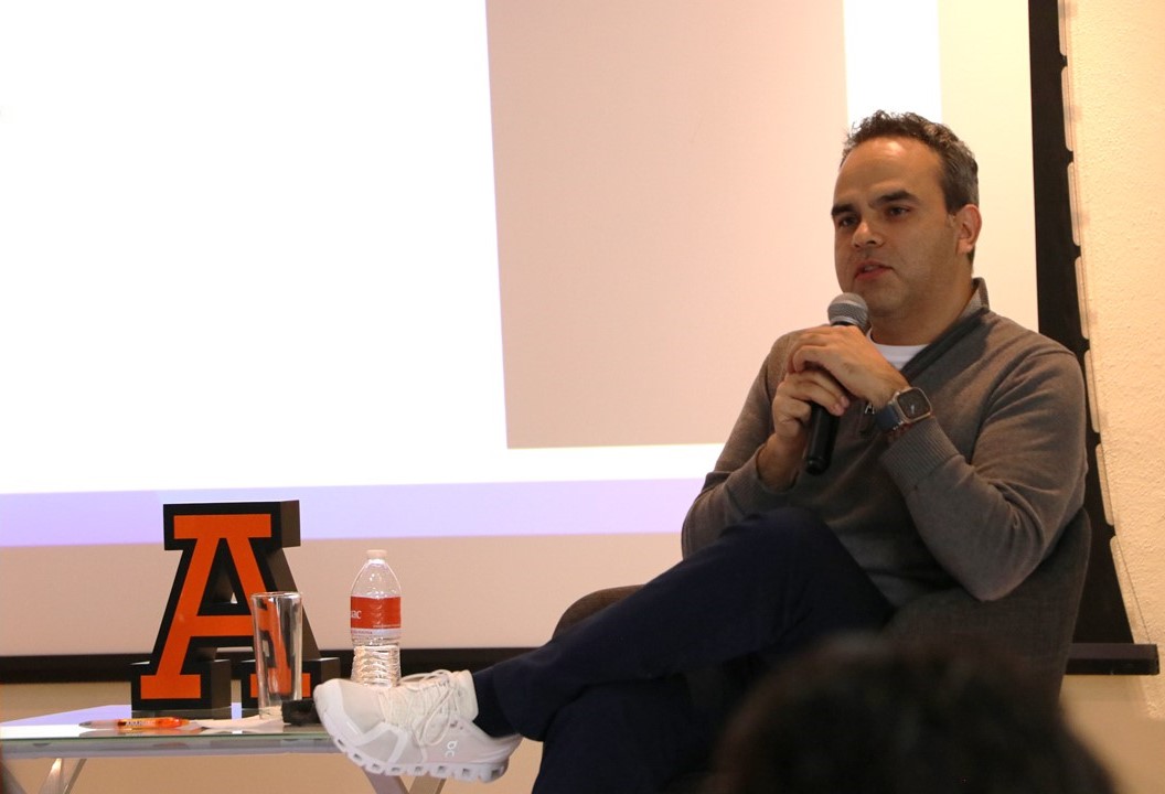Fórmula del Branding: Alberto Kato revela secretos para crear una marca irresistible a estudiantes de la Anáhuac Puebla