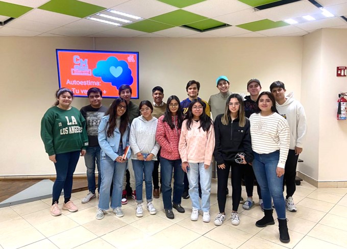Colegio Mayor de la Anáhuac Puebla fortalece la formación integral de los estudiantes con taller "Tu versión+"