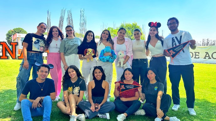 Estudiantes de la Universidad Anáhuac Puebla participan en el Disney Summer Cultural Exchange Program 2024