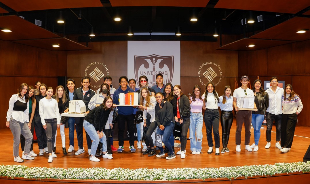 Talento y diseño destacan en la 8va. edición de la Repentina de la Anáhuac Puebla