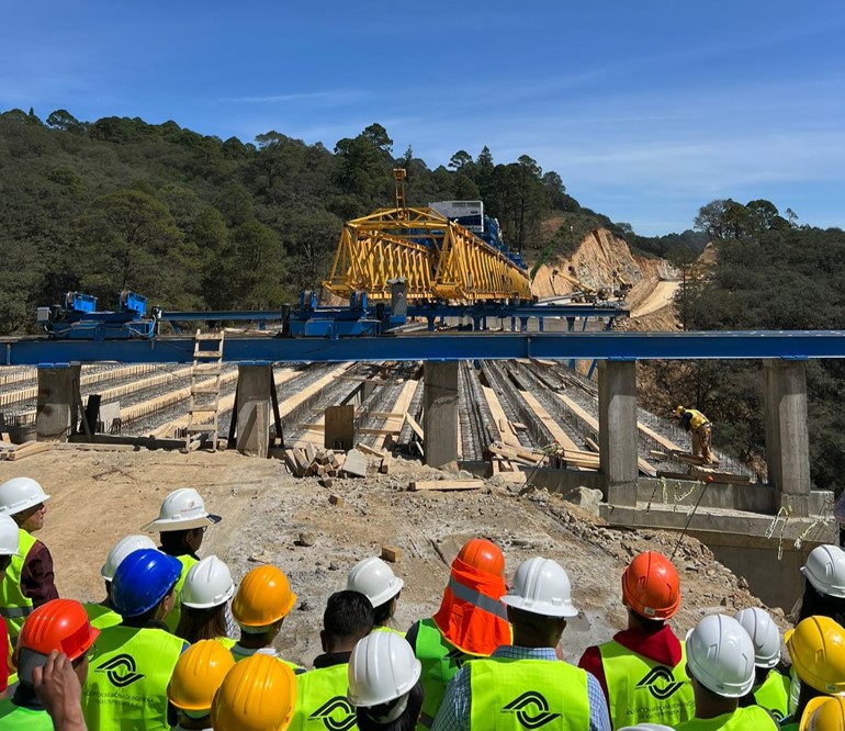 Del aula a la práctica: Estudiantes de Ingeniería Civil son invitados por AMIVTAC en tramo Real del Monte realizan visita al tramo Real del Monte - Huesca invitados por la AMIVTAC