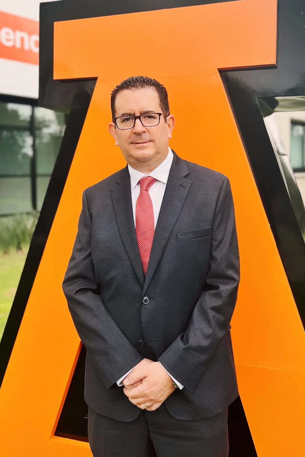 Mtro. Luis Anselmo Espina Rodríguez