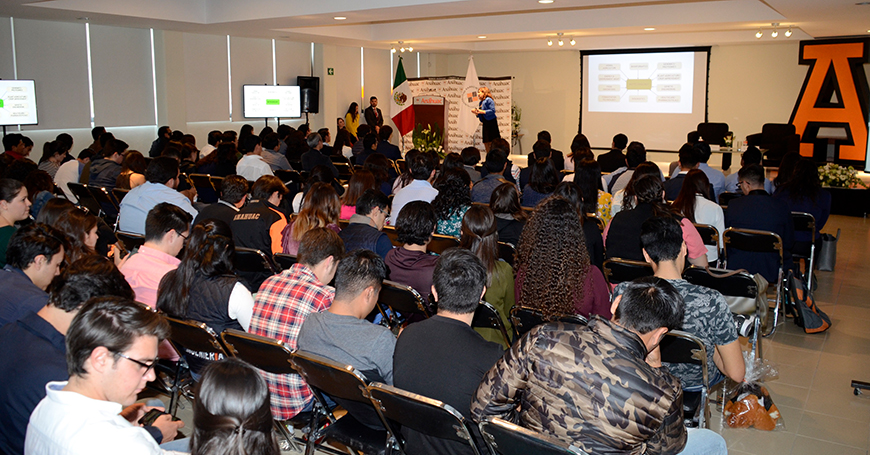 Especialista en biotecnología imparte Cátedra en la Universidad Anáhuac