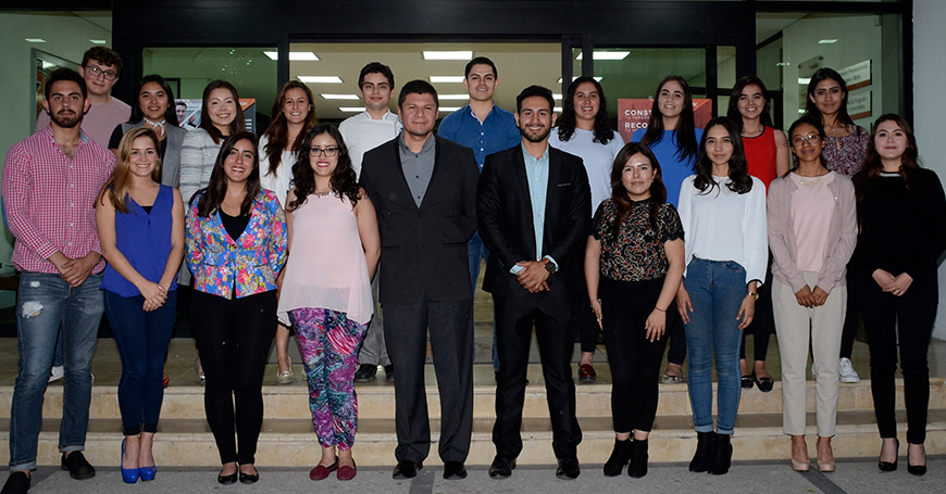 Alumnos Anáhuac se reúnen con el Director de Apoyo y Protección de Migrantes del Estado de Puebla